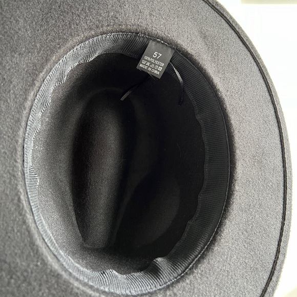 Chapeau/ Hat - Picture 4 of 4